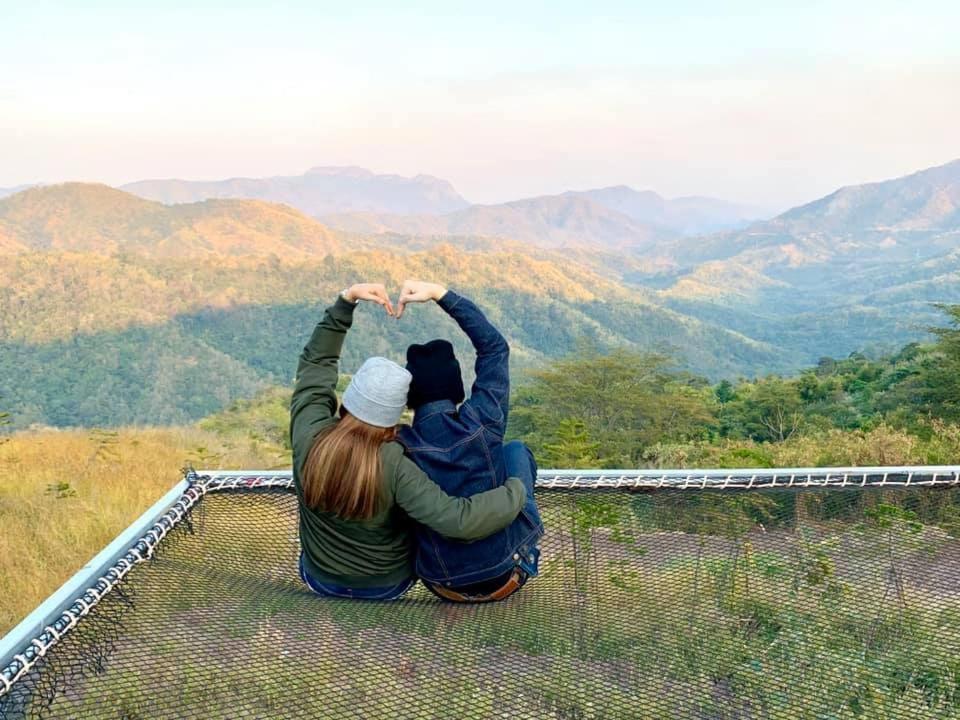 A Moment Of Love,,,By Red Z,Khao Koh Khao Kho Buitenkant foto